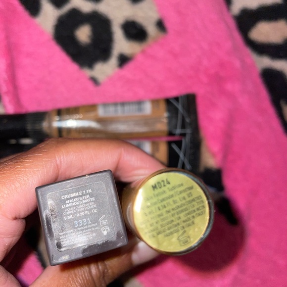 Make Up Bundle - Picture 7 of 10